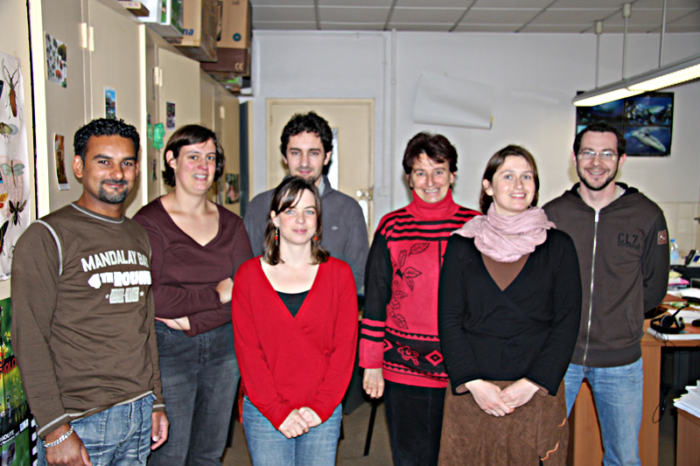 Equipe de 2008 Tela Botanica avec de gauche à droite, Mamode, Tamara, Alexandre, Mathilde, Anne, Annabelle, Jean-Pascal.